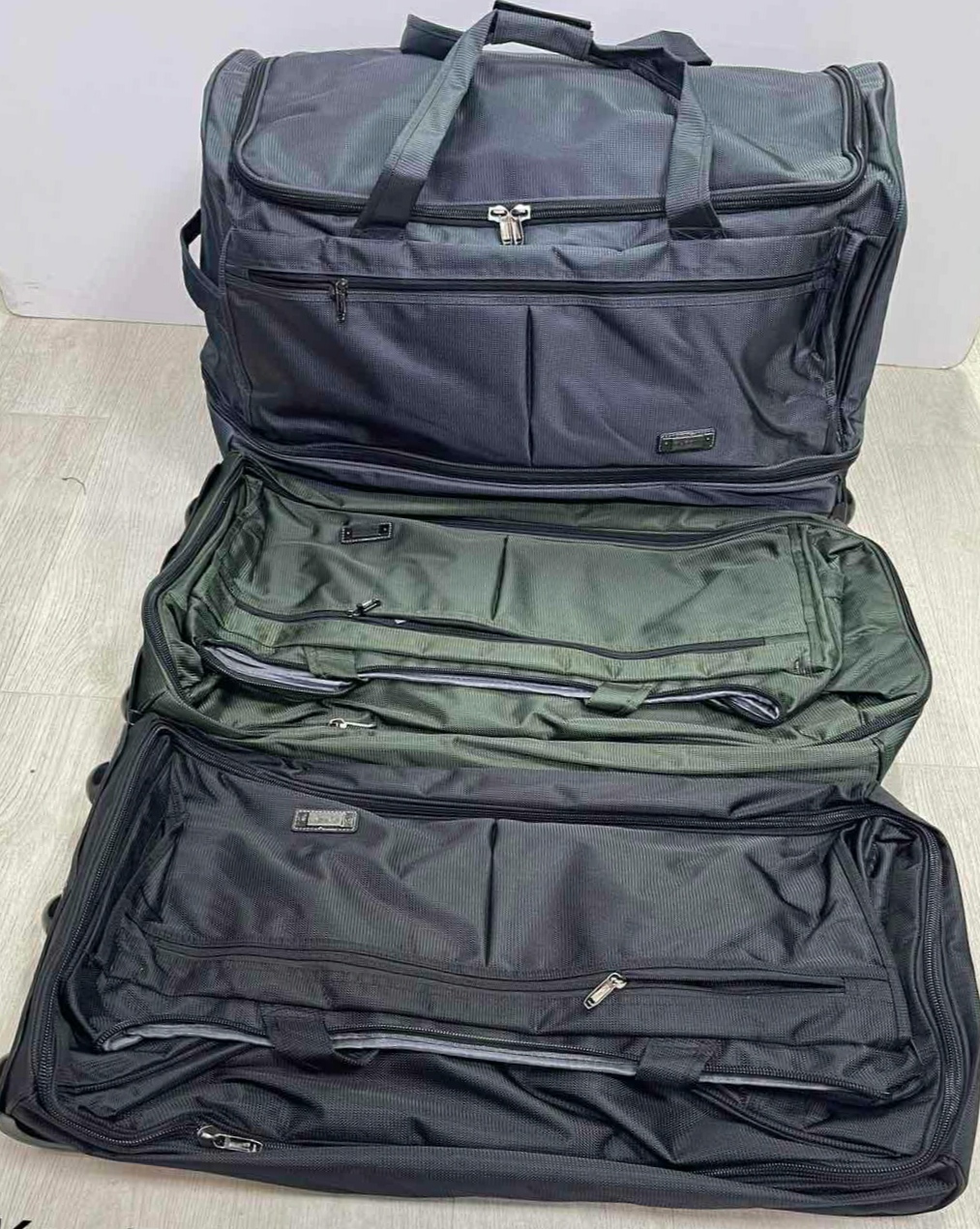 37В